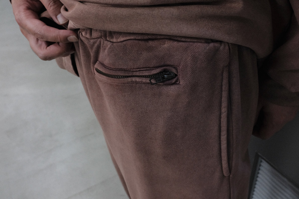 WILLY CHAVARRIA / BIG DADDY SWEAT PANT RUM RAISIN