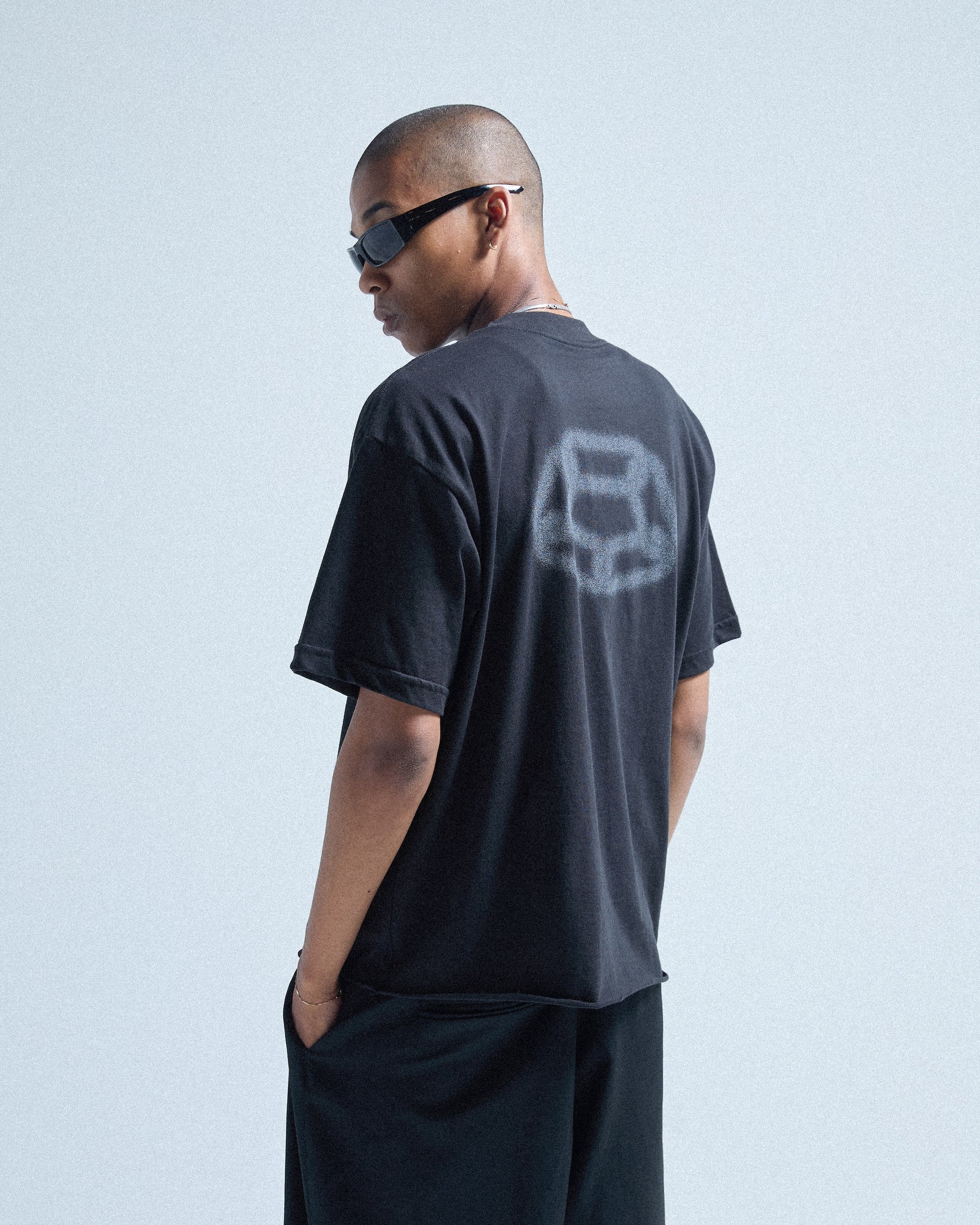 CCTB / CHAIN RAW EDGE T VINTAGE BLACK