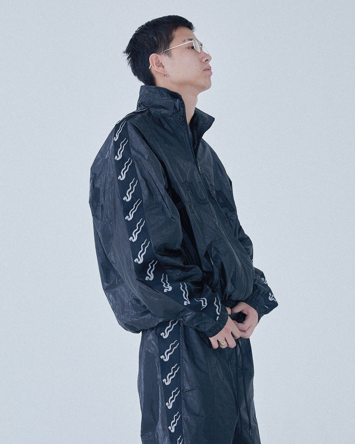 LU'U DAN / WINDBREAKER L-D BLACK