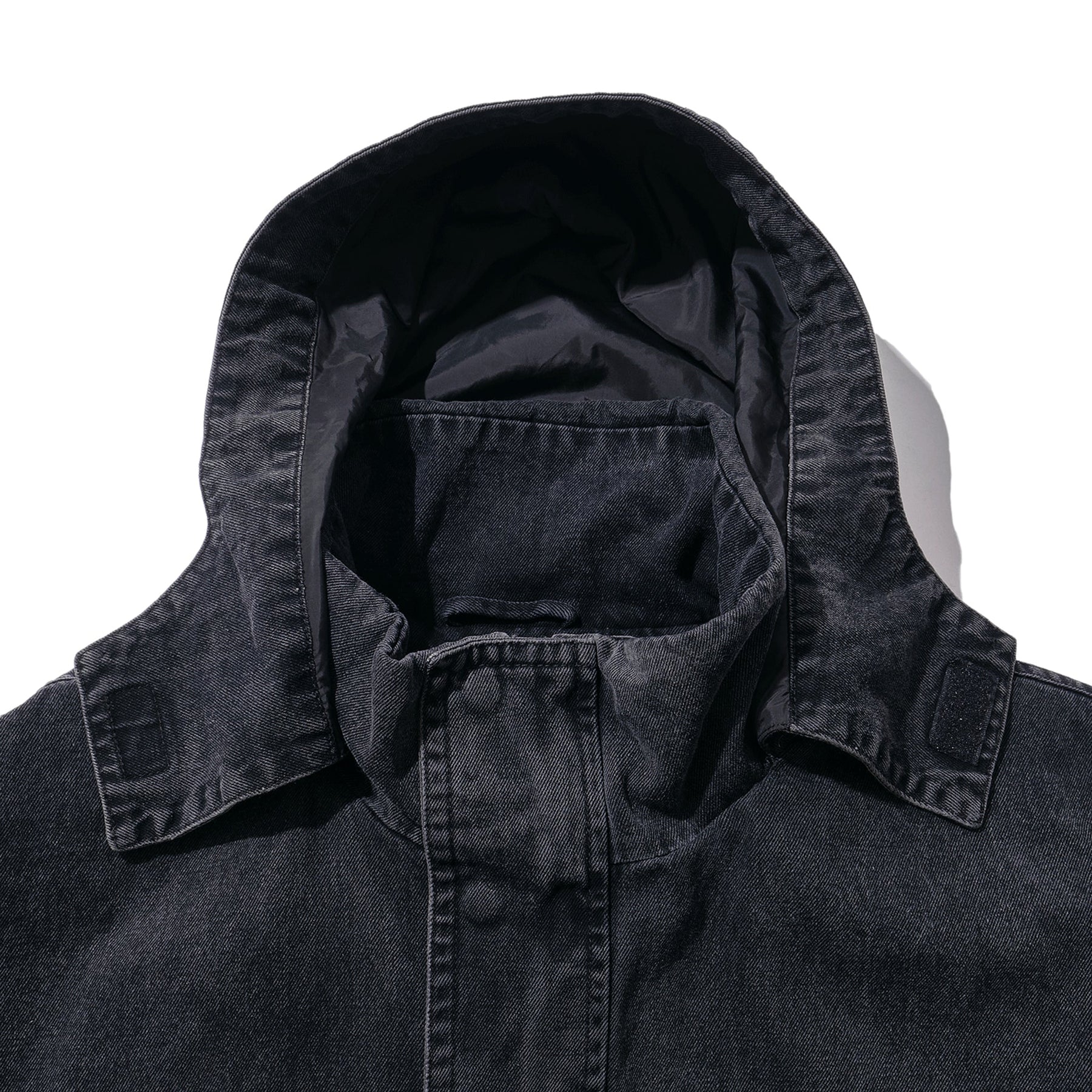<span style="color: #f50b0b;">Last One</span> WILLY CHAVARRIA / MOUNTAIN PUFF JACKET WASHED BLACK