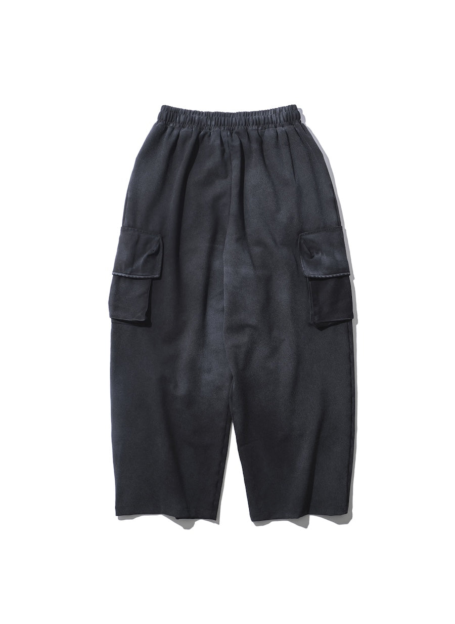 INTODUSK / CARGO KNIT PANTS PITCH BLACK