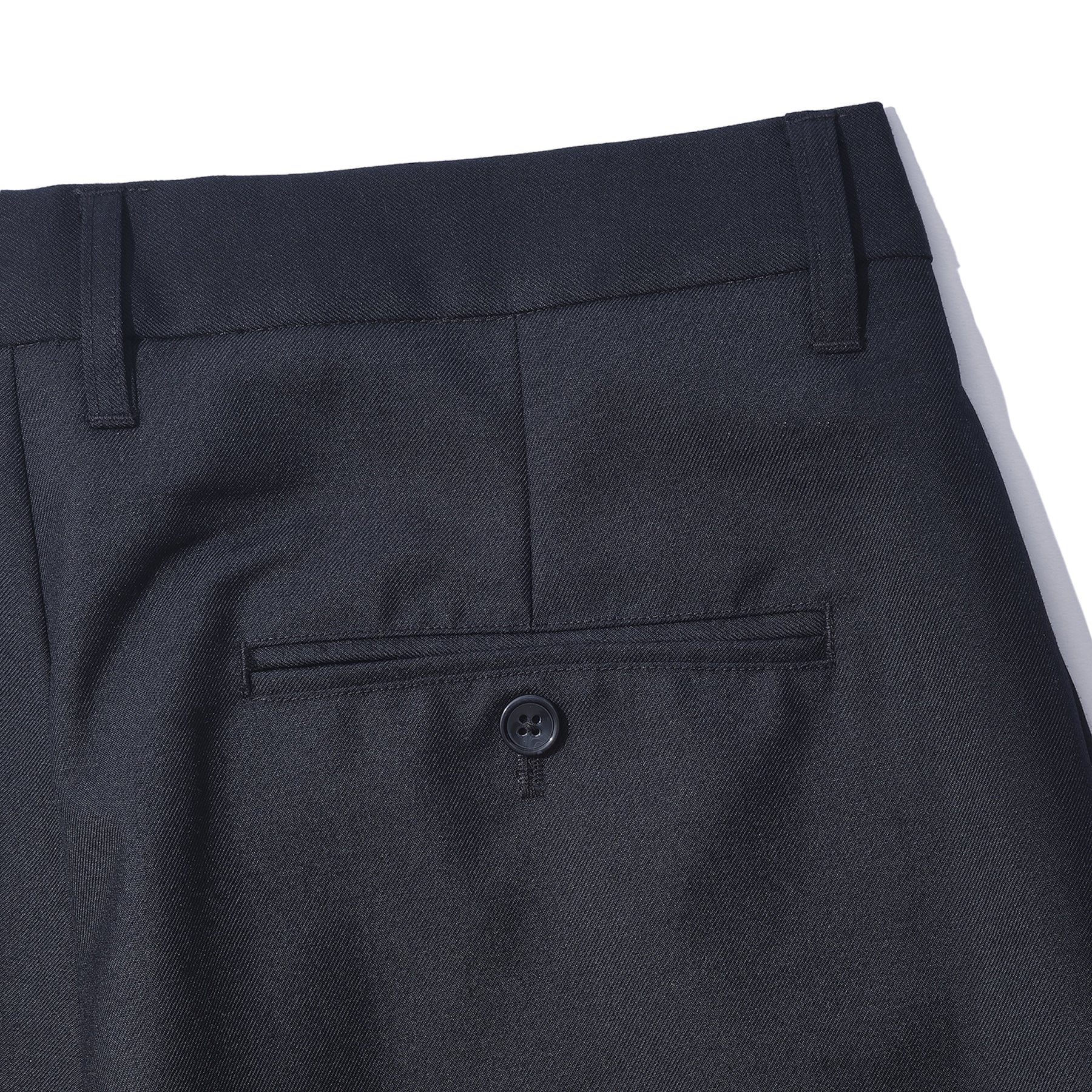INTODUSK / HANGAR PLEATED PANT BLACK