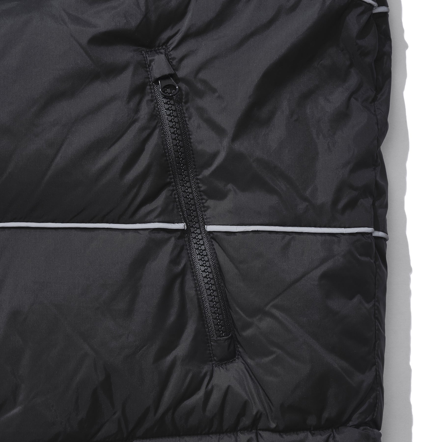 THE MAGUEY / REVERSIBLE DOWN JACKET BLACK