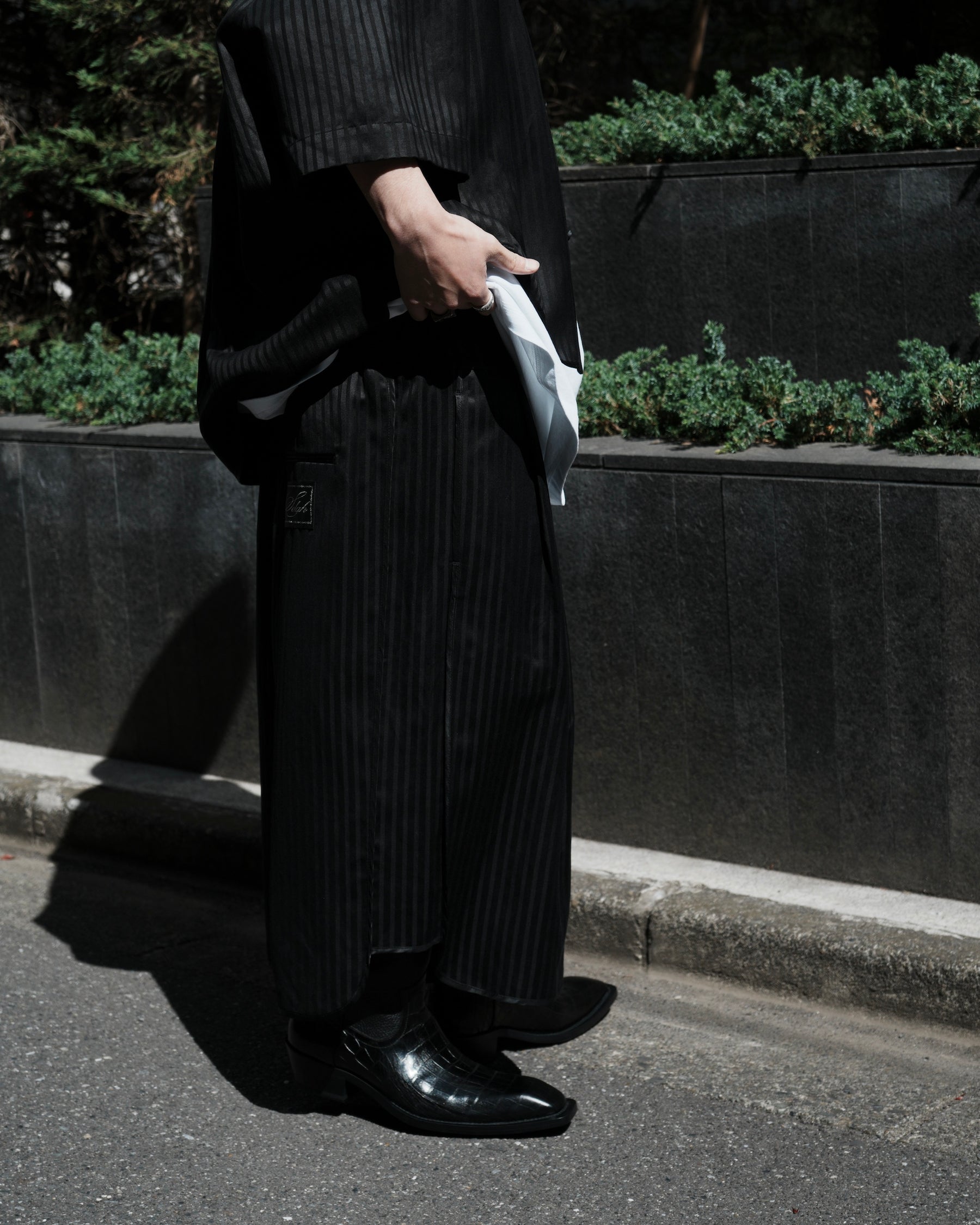 1313 SELAH / WENA SHORTS BLACK “TONAL PINSTRIPE”