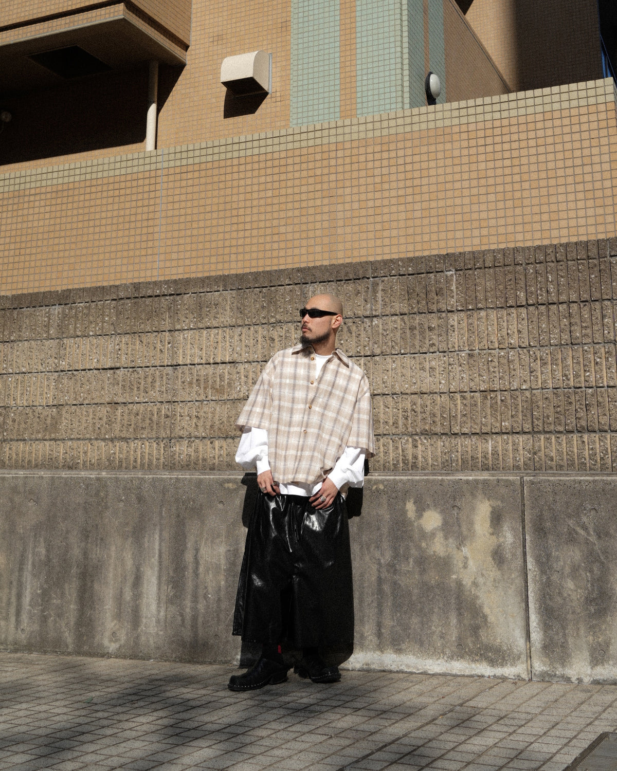 1313 SELAH / MANO SHORTSLEEVE SHIRT BEIGE CHECK