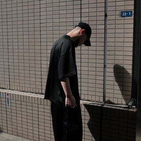 INTODUSK / SS V NECK MESH T BLACK
