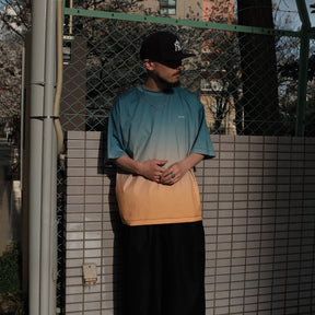 INTODUSK / DUSK GRADATION SS TEE NAVY GRADATION
