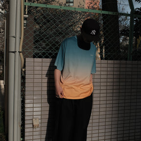 INTODUSK / DUSK GRADATION SS TEE NAVY GRADATION