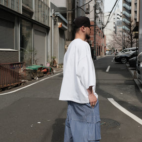 INTODUSK / OVERSIZED SS POCKET T WHITE