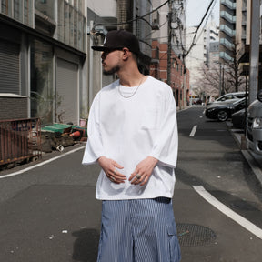 INTODUSK / OVERSIZED SS POCKET T WHITE
