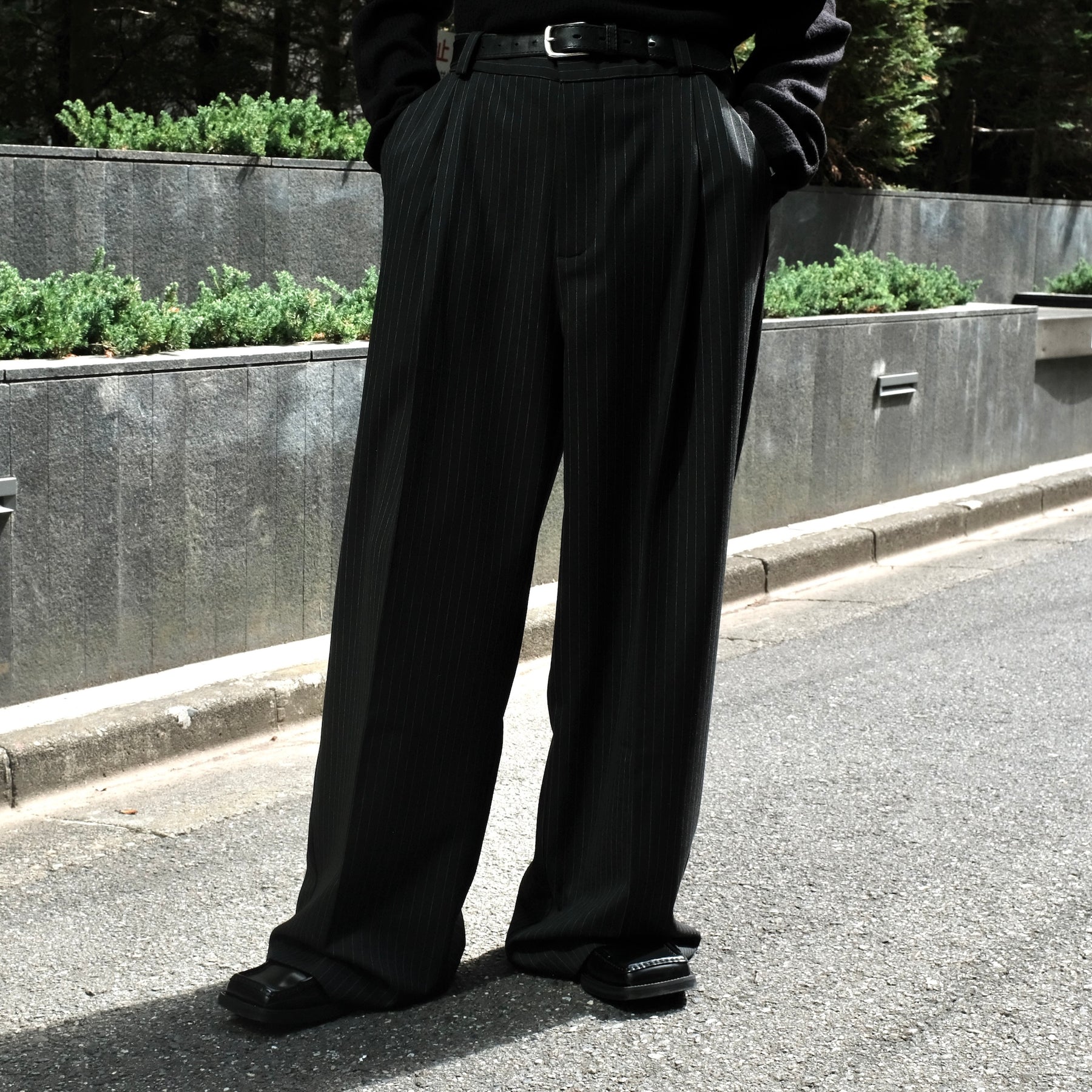 <span style="color: #f50b0b;">Last One</span> 1313 SELAH / PAPI SUIT PANT PINSTRIPE BLACK