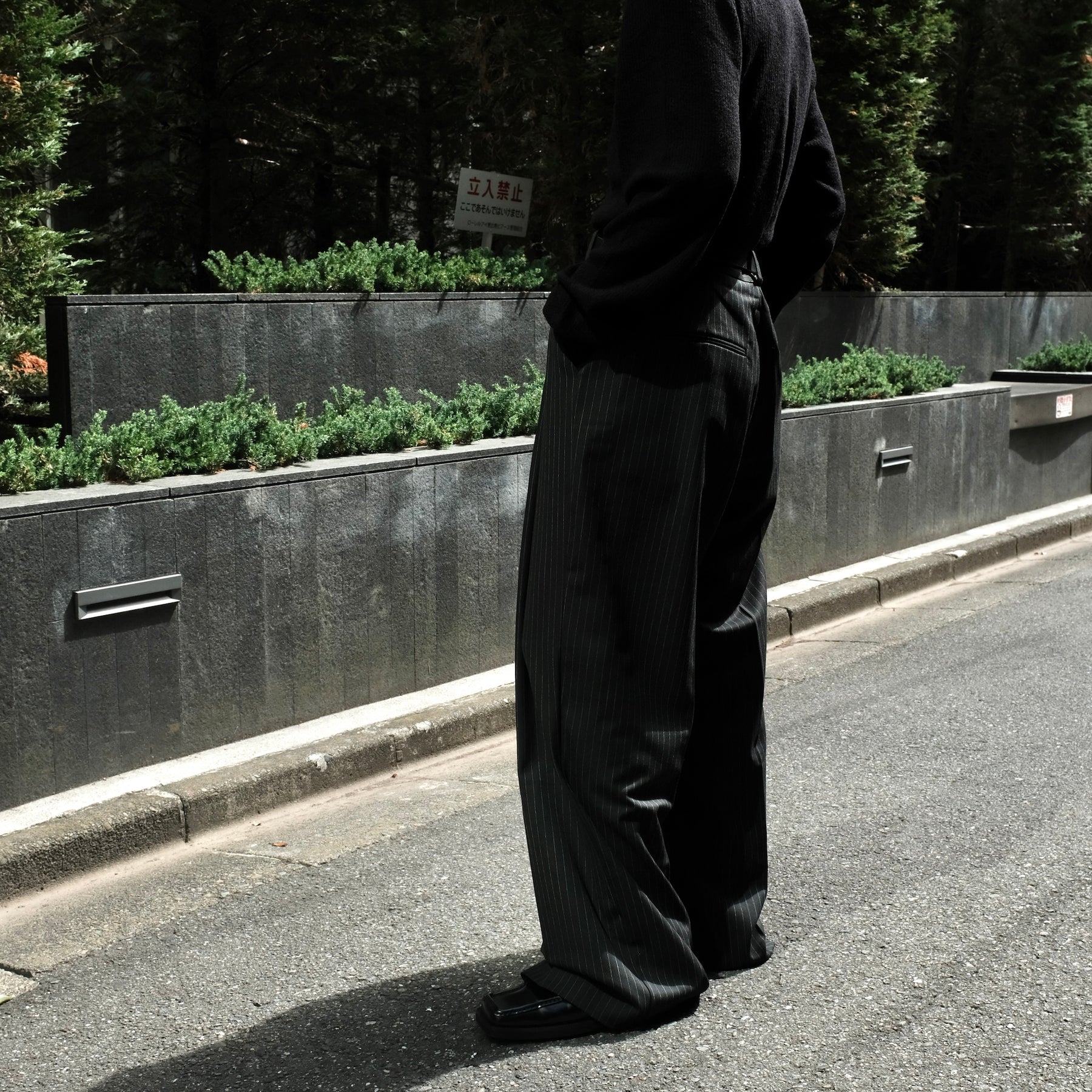 <span style="color: #f50b0b;">Last One</span> 1313 SELAH / PAPI SUIT PANT PINSTRIPE BLACK