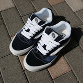 <span style="color: #f50b0b;">Last One</span> VANS / KNU SKOOL NAVY