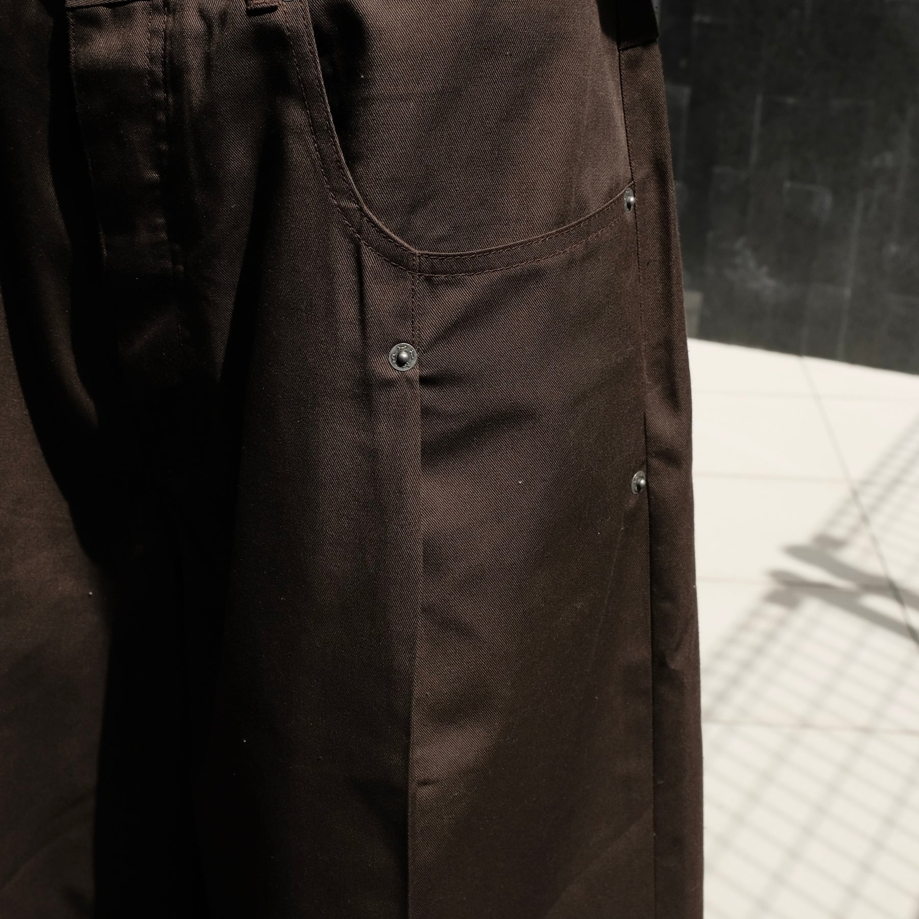 1313 SELAH / MAXIMO WORKER PANT DARK BROWN
