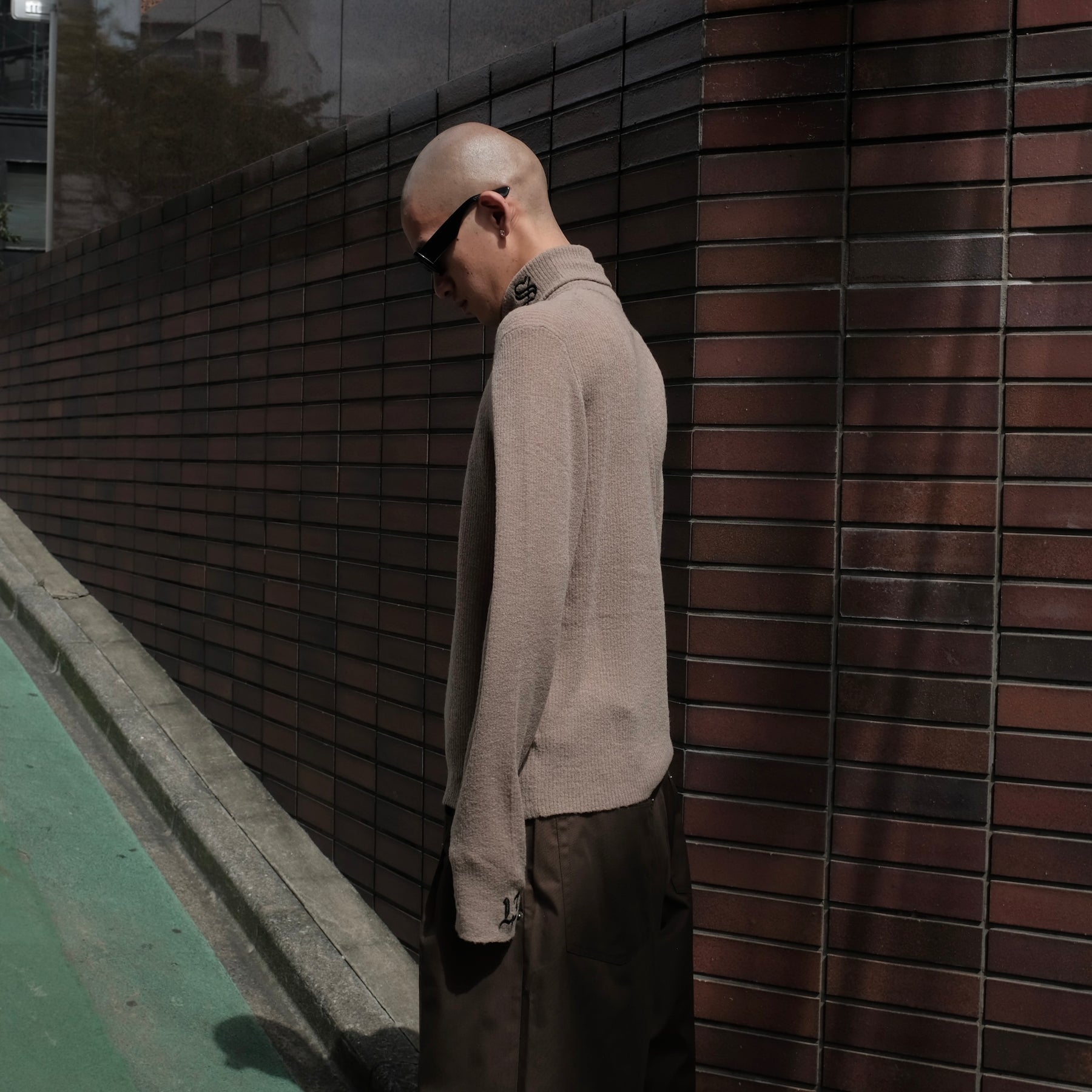 1313 SELAH / 1313 TURTLENECK RIB TAUPE