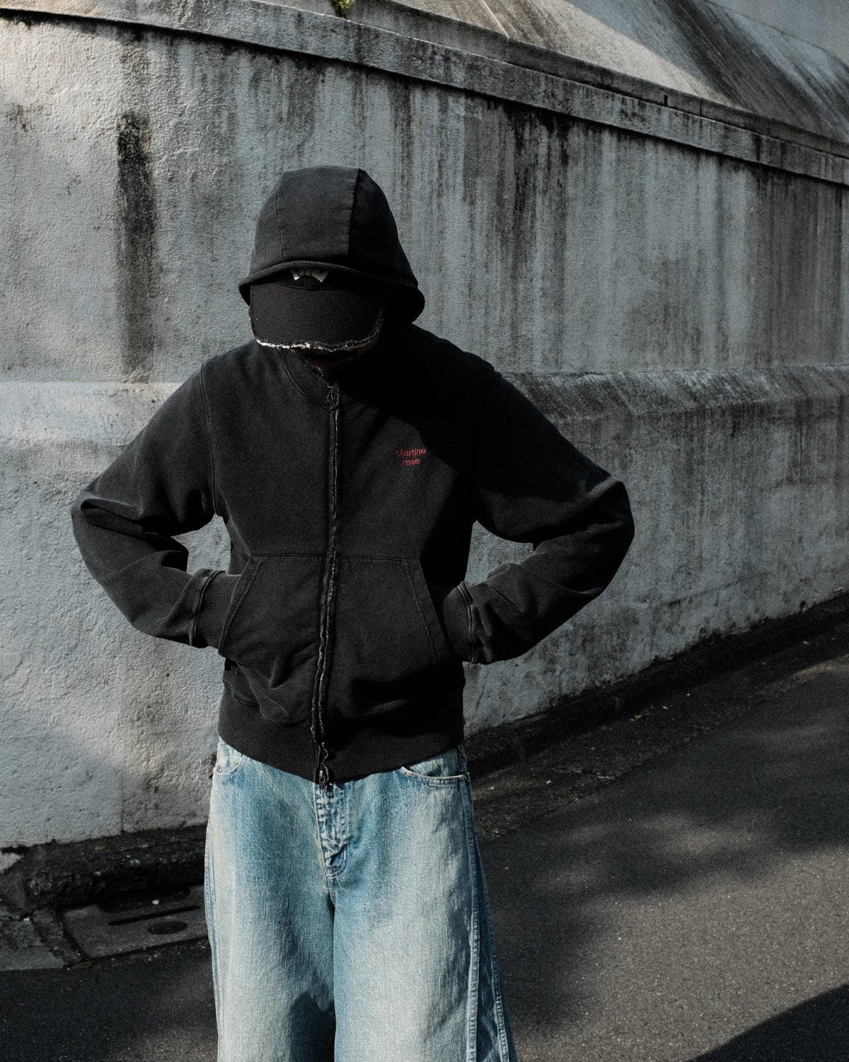 Martine Rose / HOODED ZIP CREW BLACK WASHED