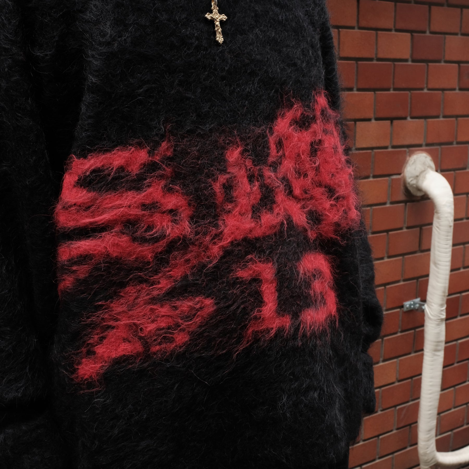 1313 SELAH / ROSE ALPACA CREWNECK BLACK