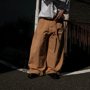 <span style="color: #f50b0b;">Last One</span> TENDER PERSON / DOUBLE KNEES BAGGY PANTS MUSETRED