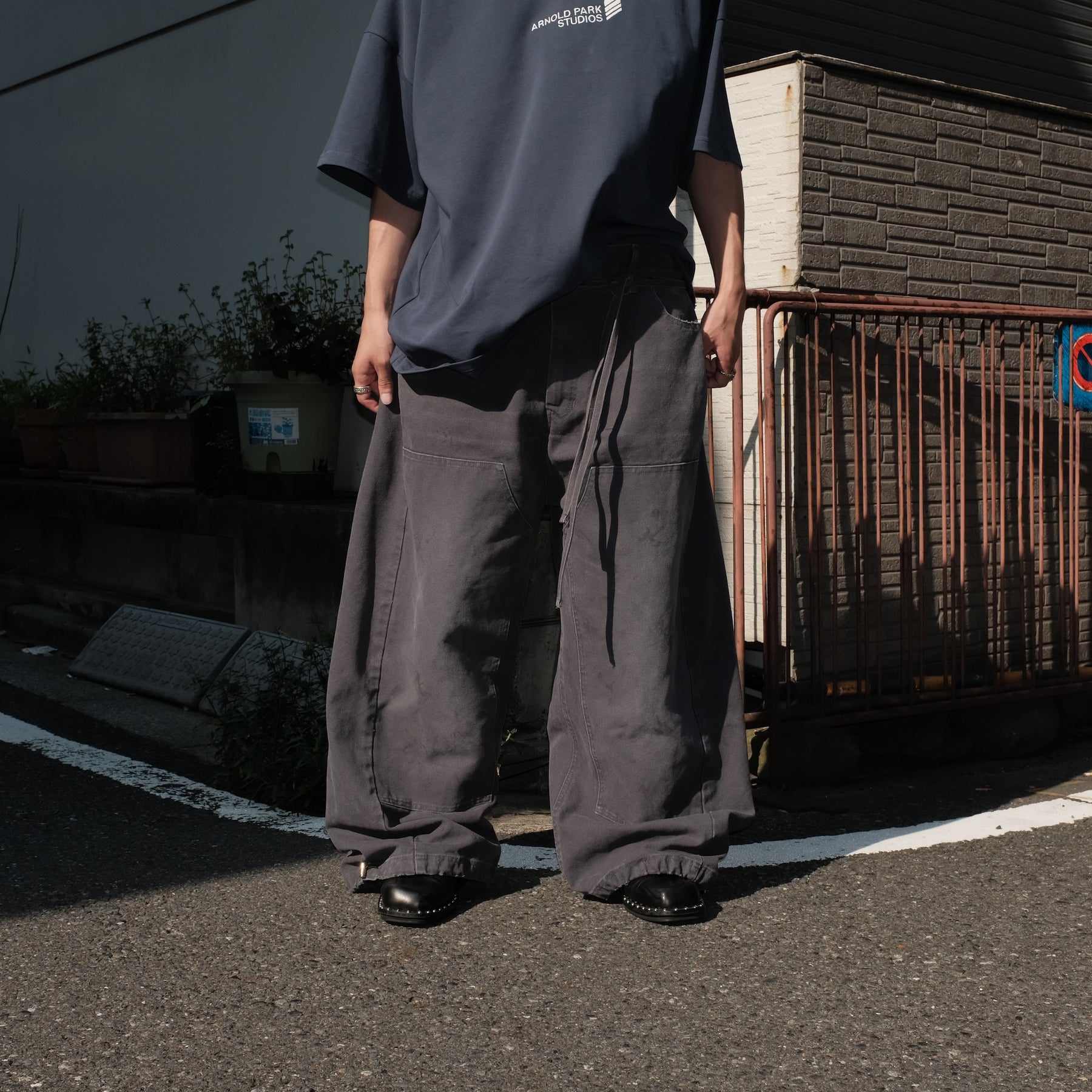 TENDER PERSON / DOUBLE KNEES BAGGY PANTS GRAY