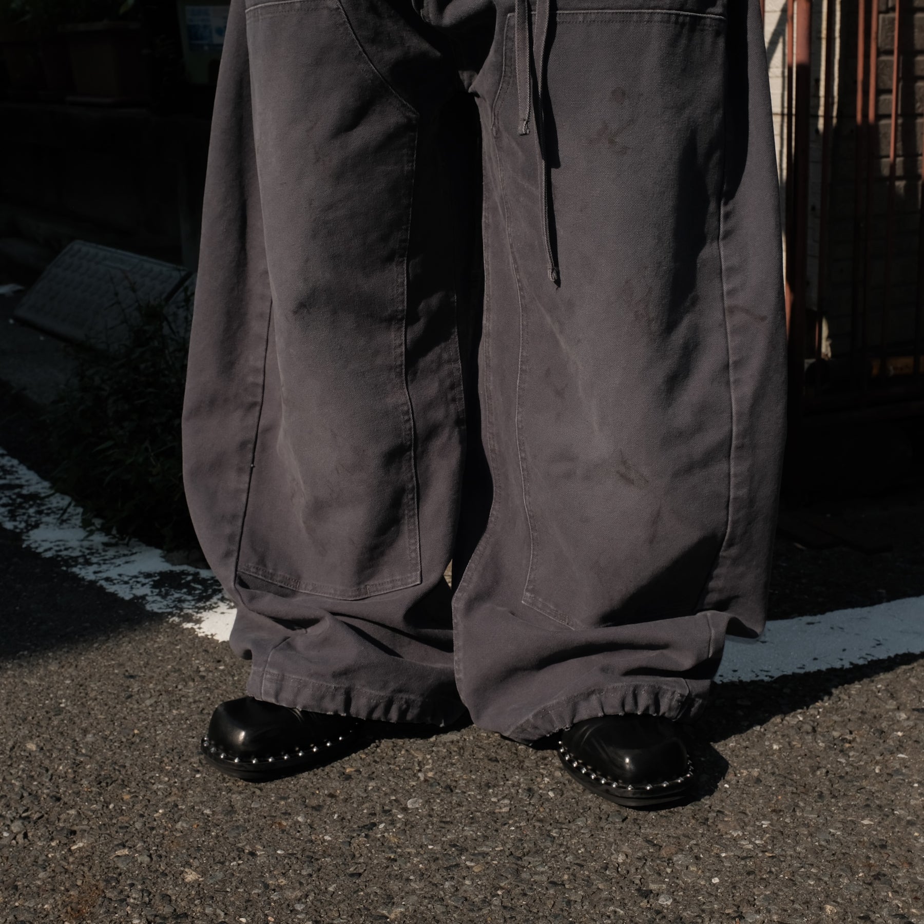 TENDER PERSON / DOUBLE KNEES BAGGY PANTS GRAY