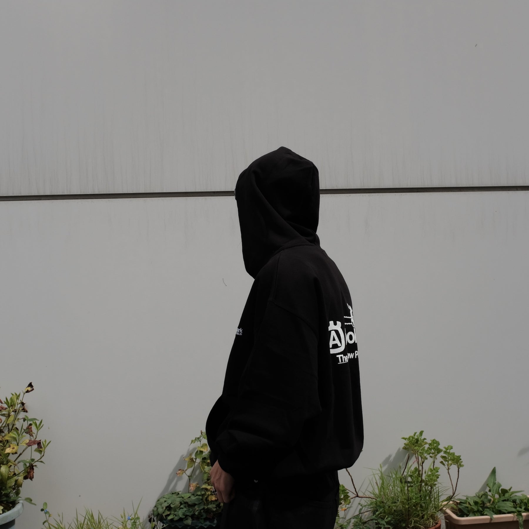 <span style="color: #f50b0b;">Last One</span> ARNOLD PARK STUDIOS / CHAINSAW LOGO ZIP HOODIE BLACK