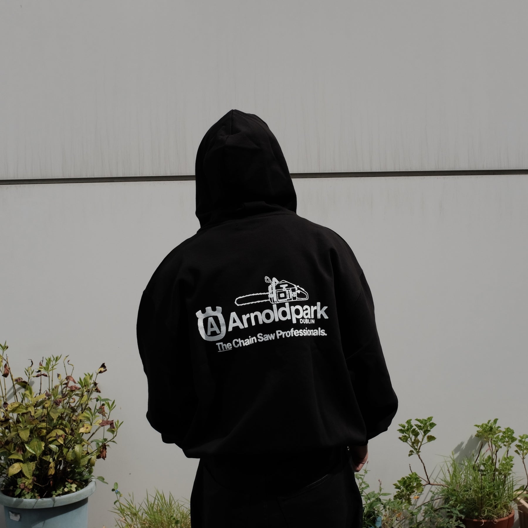 <span style="color: #f50b0b;">Last One</span> ARNOLD PARK STUDIOS / CHAINSAW LOGO ZIP HOODIE BLACK