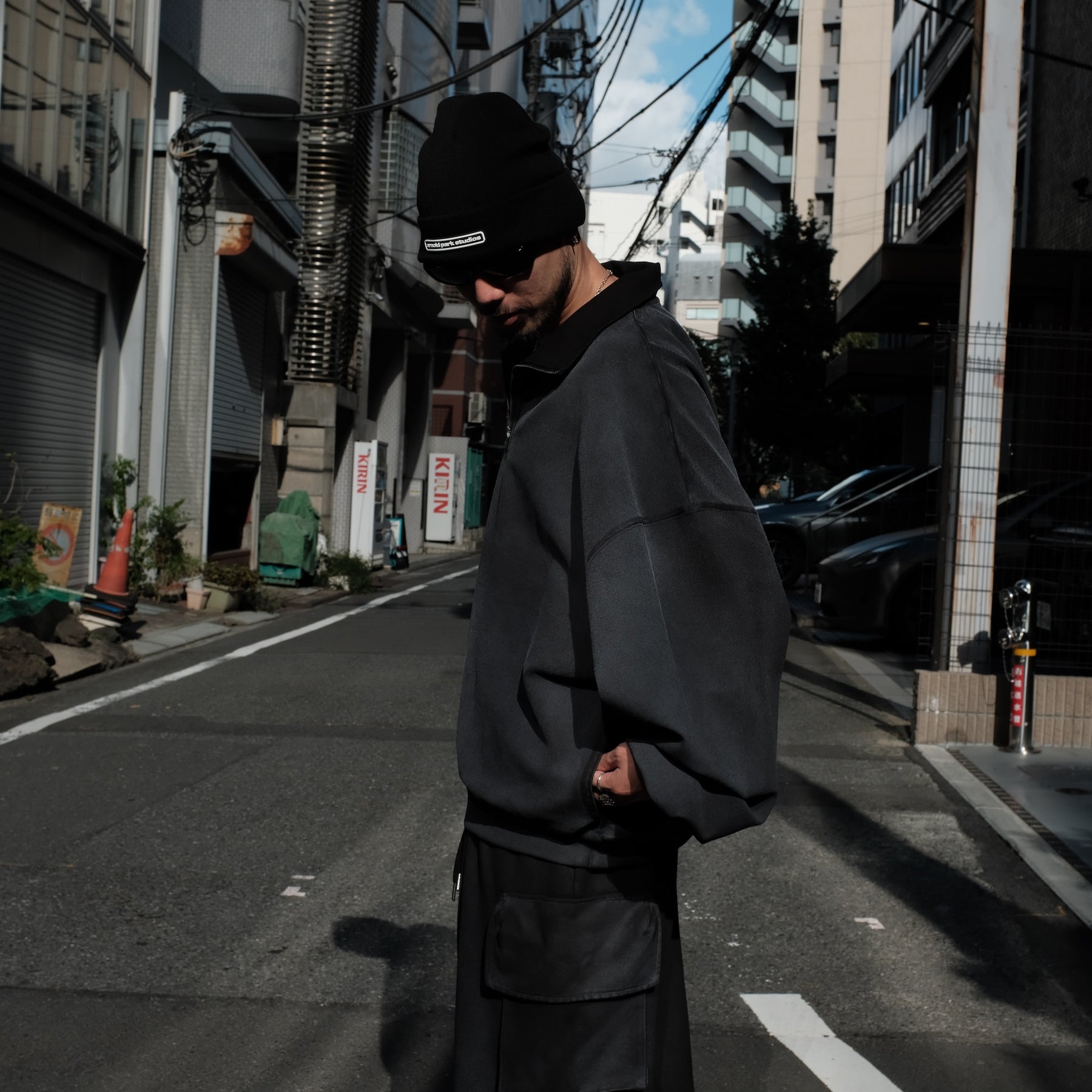 INTODUSK / ECHO MOCKNECK CHEMICAL BLACK