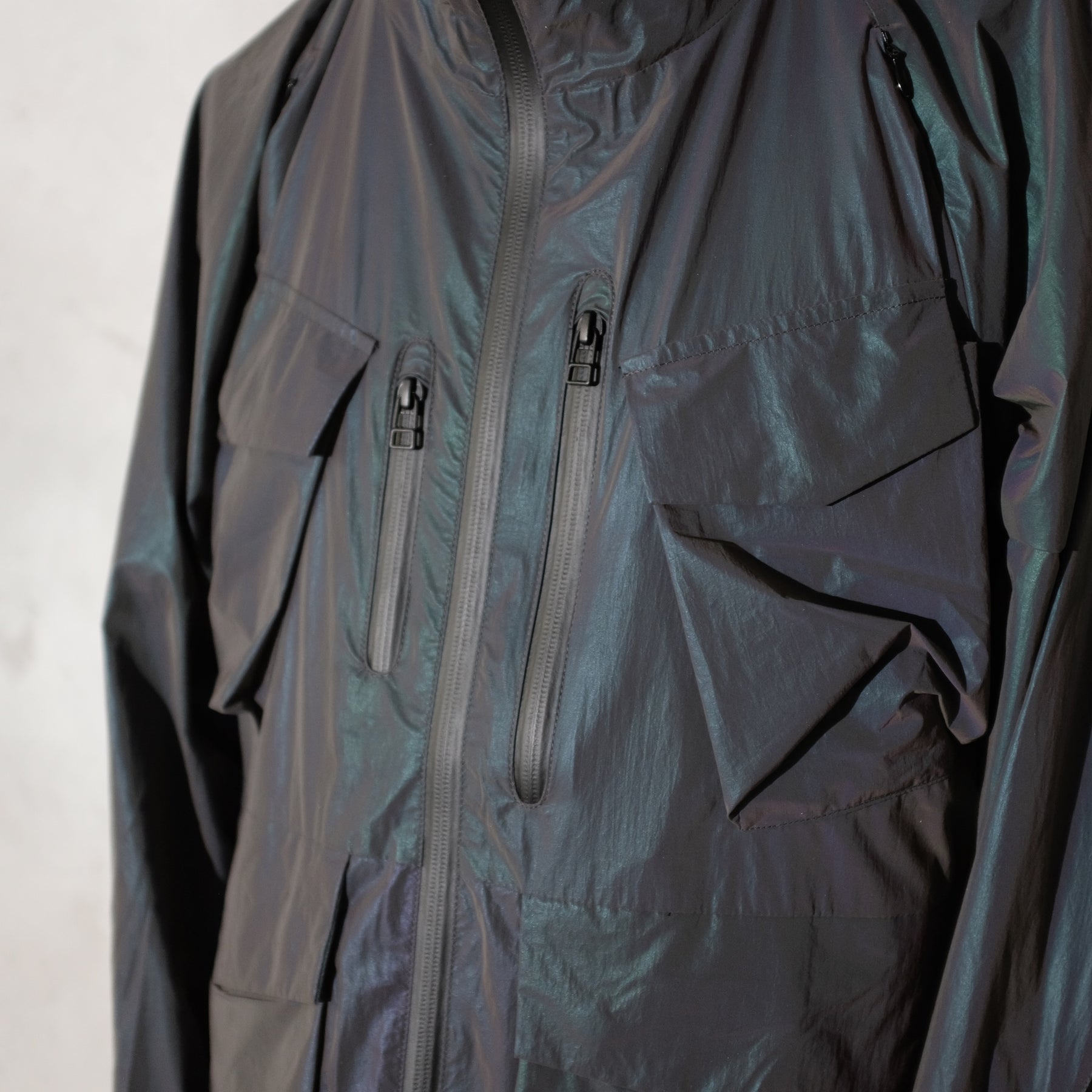 <span style="color: #f50b0b;">Last One</span> ROTOL / VENTILATION SHELL PARKA HOLO REFLECTIVE