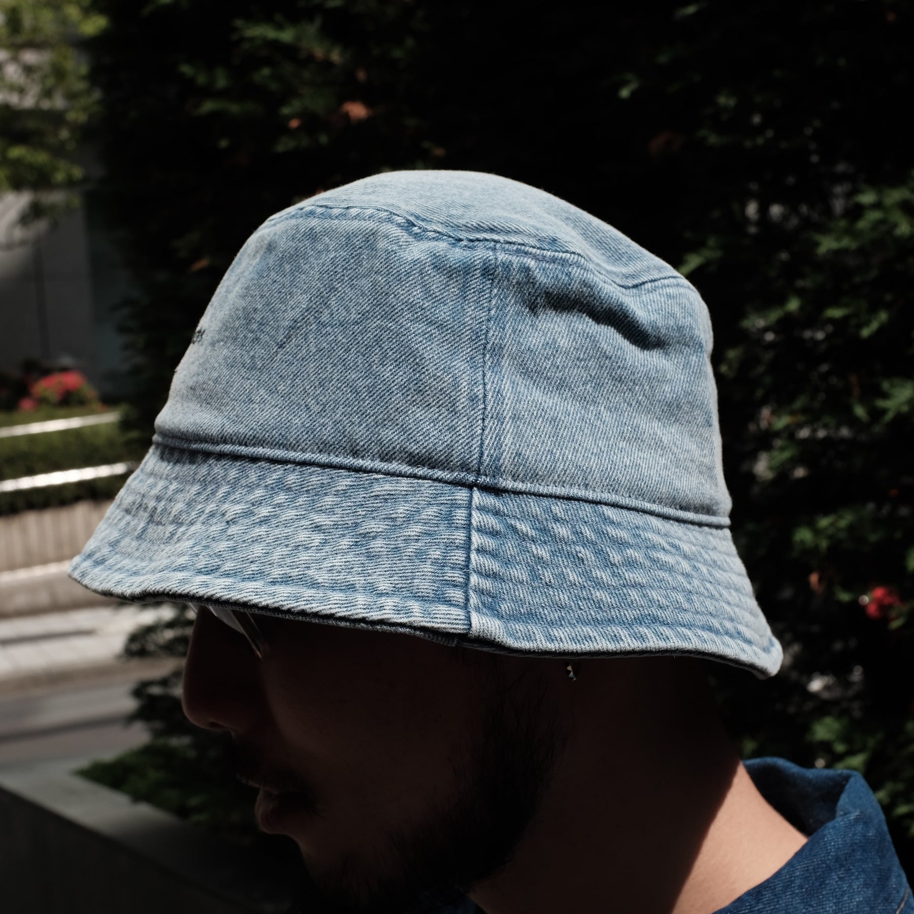 Calvin Klein Jeans / DENIM BUCKET HAT