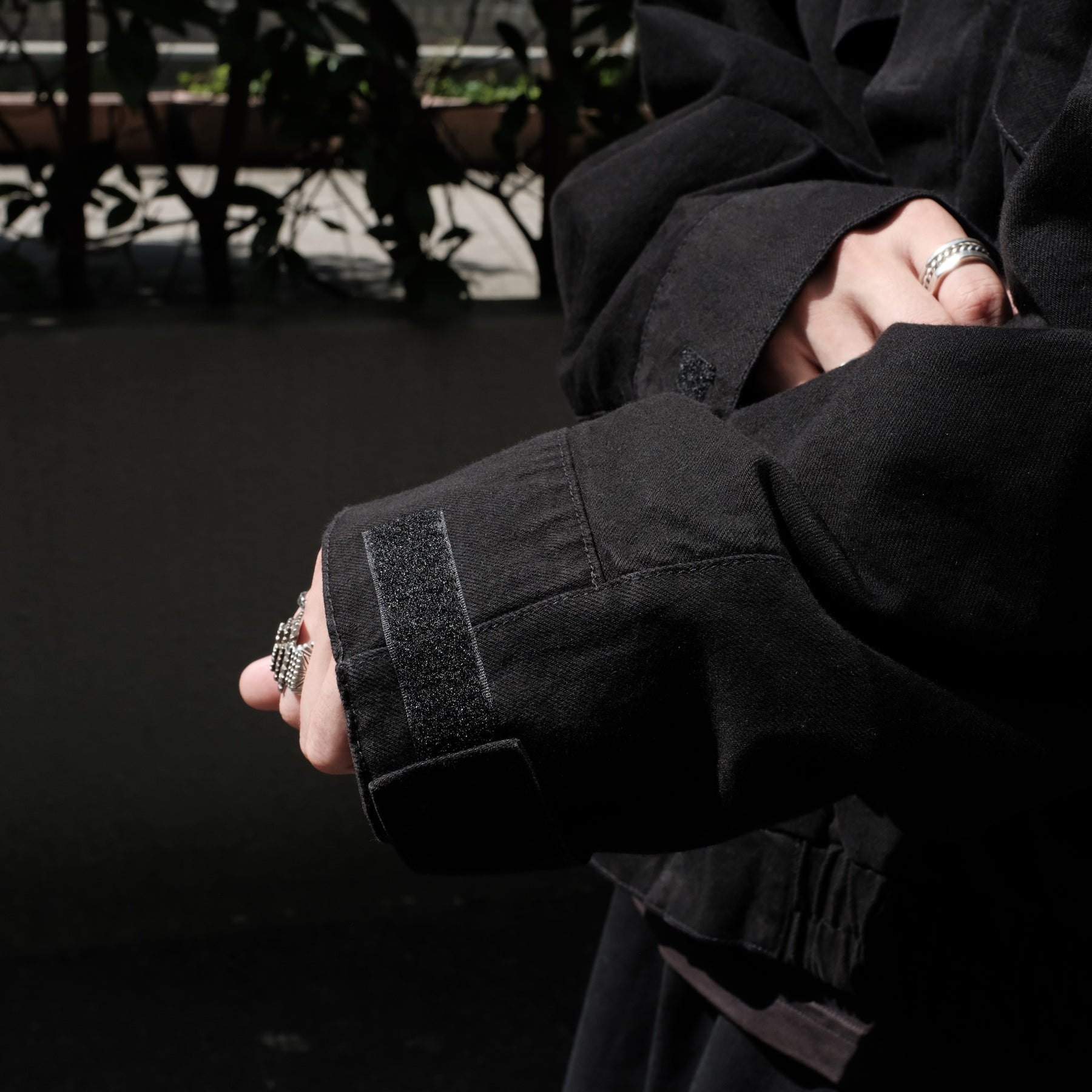 INTODUSK / SKI SLOPE DENIM JACKET BLACK