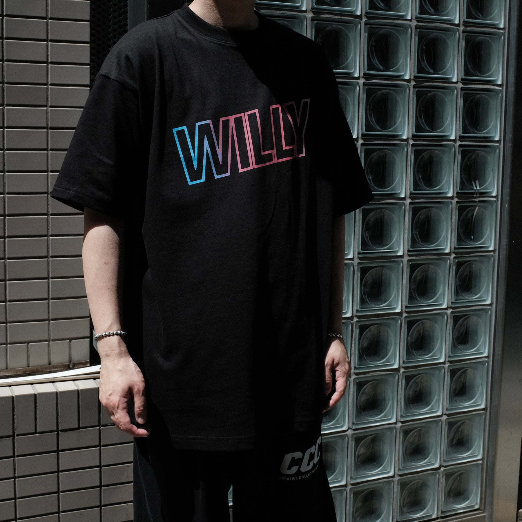 WILLY CHAVARRIA / WILLY GRADIENT LOGO T WILLY BLACK