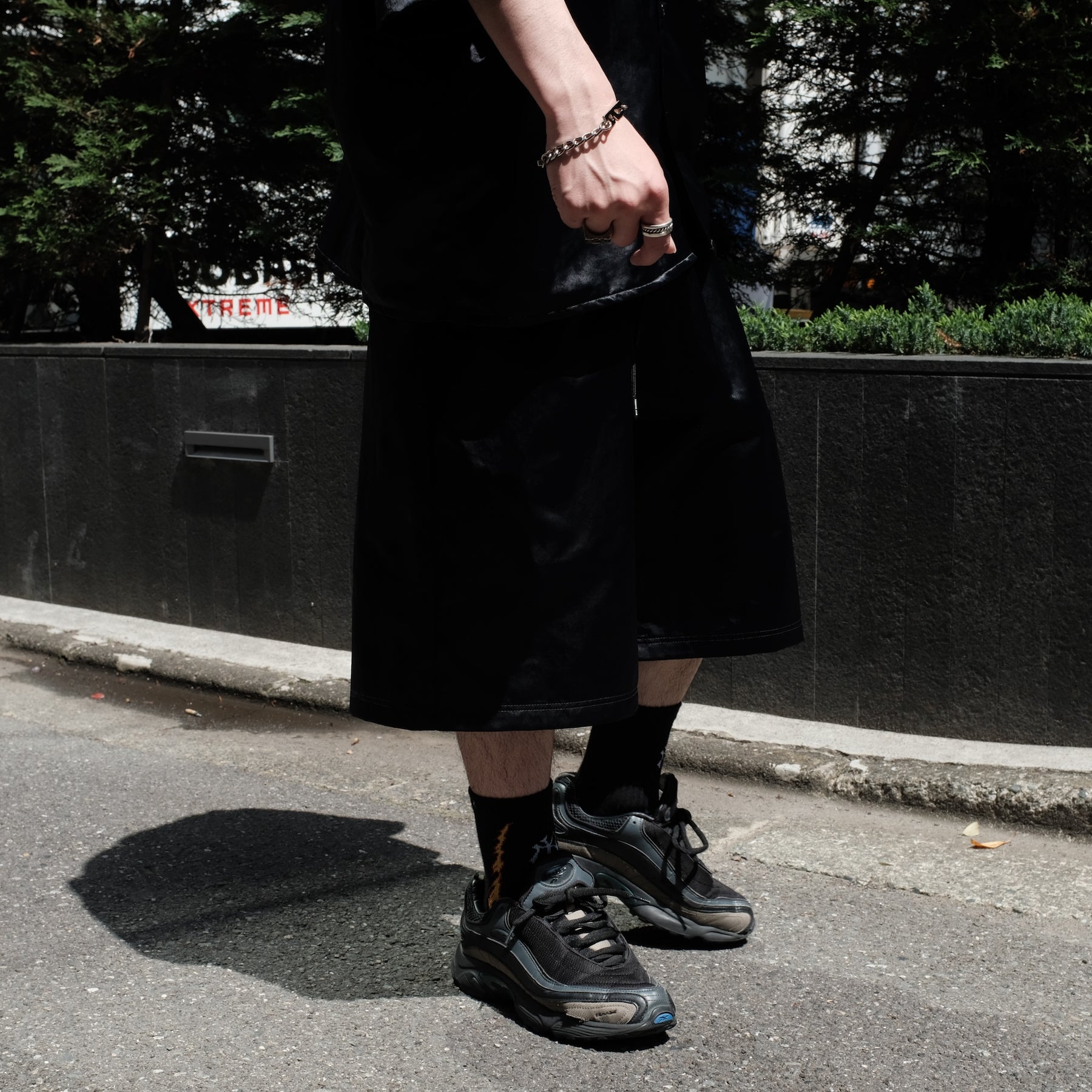 【CCTB Exclusive】 WILLY CHAVARRIA / SATIN SHORT PANTS