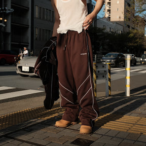 INTODUSK / TRACK PANTS CHOCOLATE BROWN