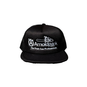 ARNOLD PARK STUDIOS / CHAINSAW LOGO TRUCKER CAP BLACK