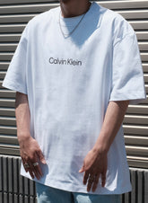 <span style="color: #f50b0b;">Last One</span> 
Calvin Klein Jeans / SS RLXD STANDARD LOGO TEE WHITE