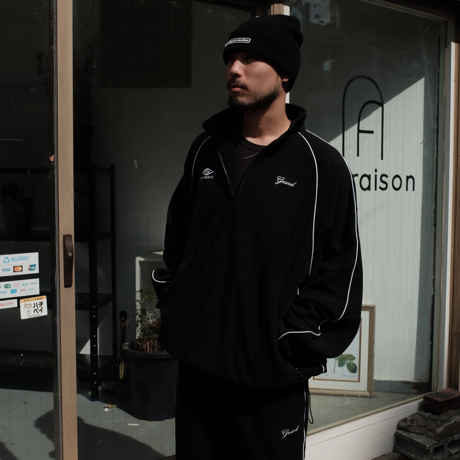 Grand Collection × UMBRO / MICRO FLEECE QUARTER ZIP BLACK