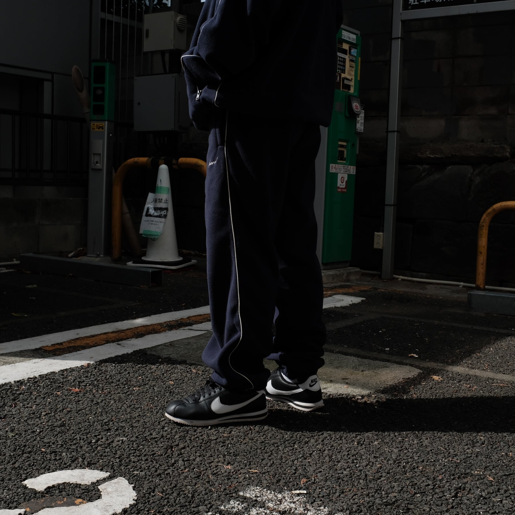 Grand Collection × UMBRO / MICRO FLEECE PANT NAVY