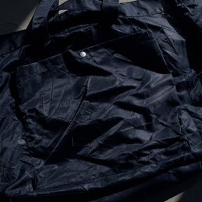 <span style="color: #f50b0b;">Last One</span> GREI. / TRI POCKET SLOUCHY TOTE MIDNIGHT BLUE