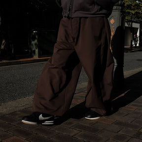 INTODUSK / EDGE DRAWSTRING PANT BROWN