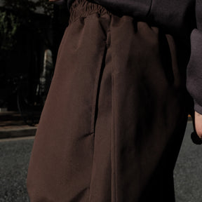 INTODUSK / EDGE DRAWSTRING PANT BROWN