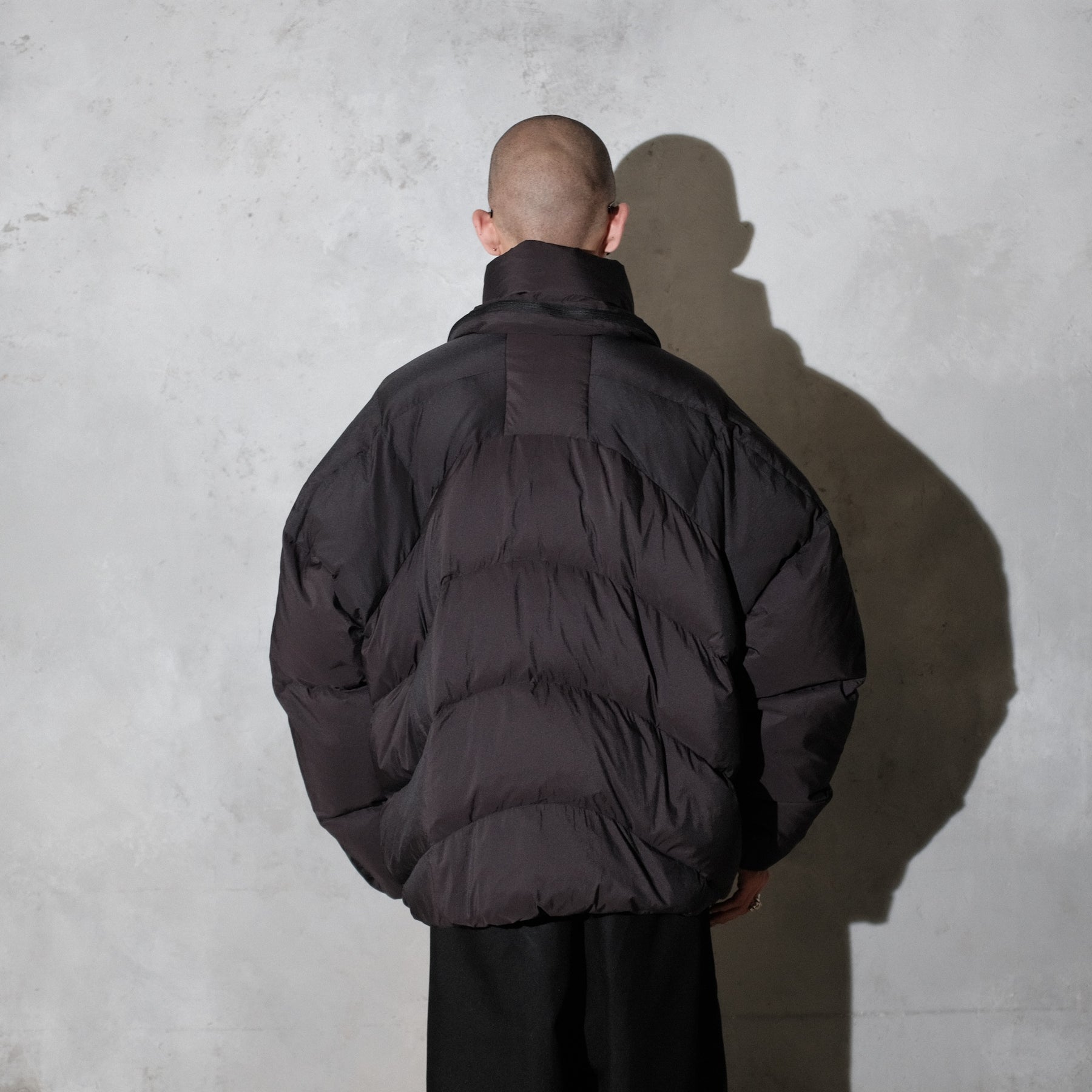 <span style="color: #f50b0b;">Last One</span> ROTOL / CURVY DOWN JACKET BLACK