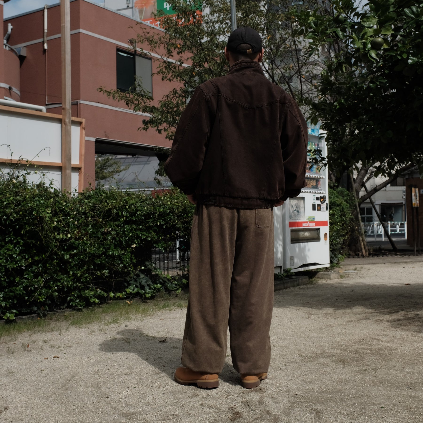 INTODUSK / KROW DENIM JACKET WASHED BROWN