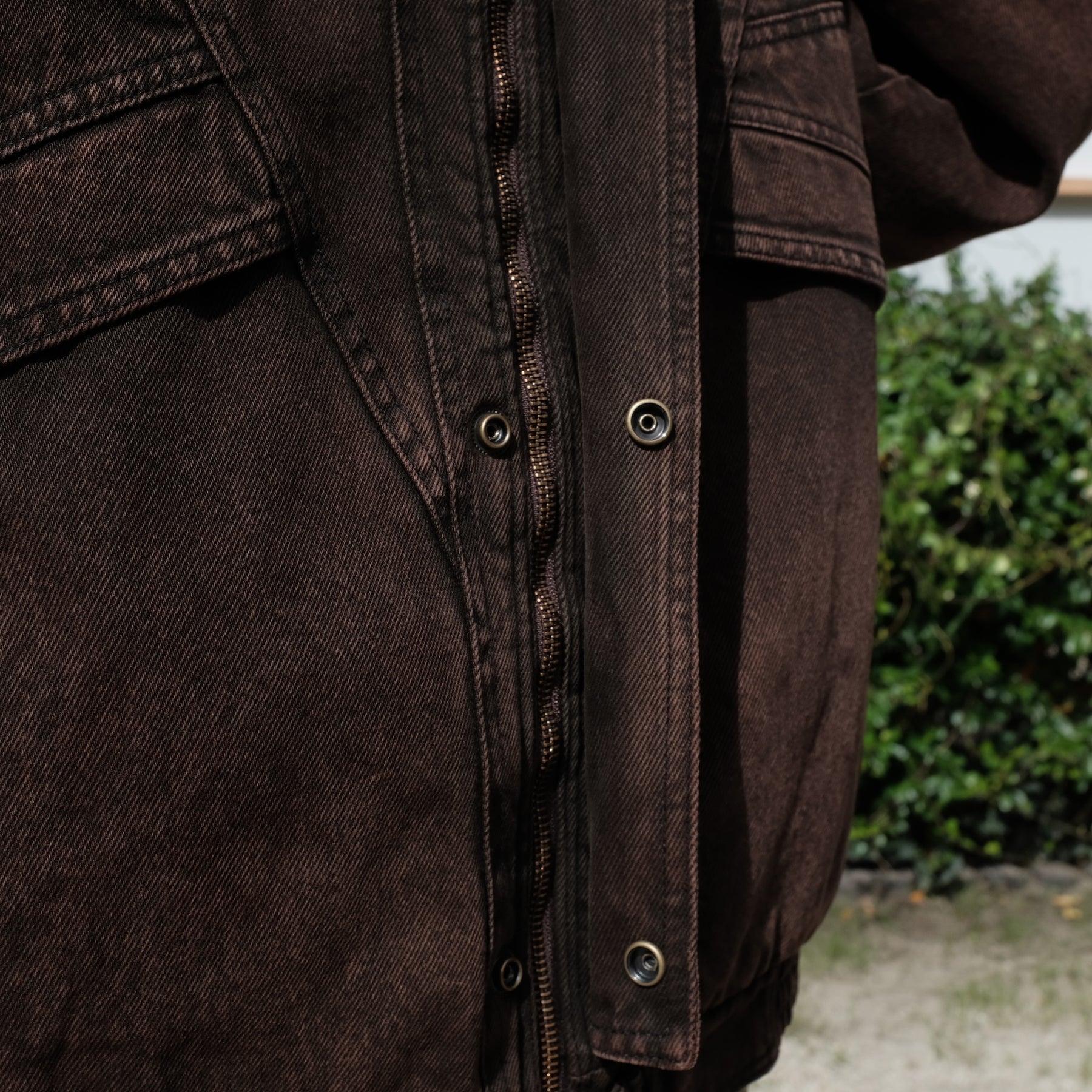 INTODUSK / KROW DENIM JACKET WASHED BROWN