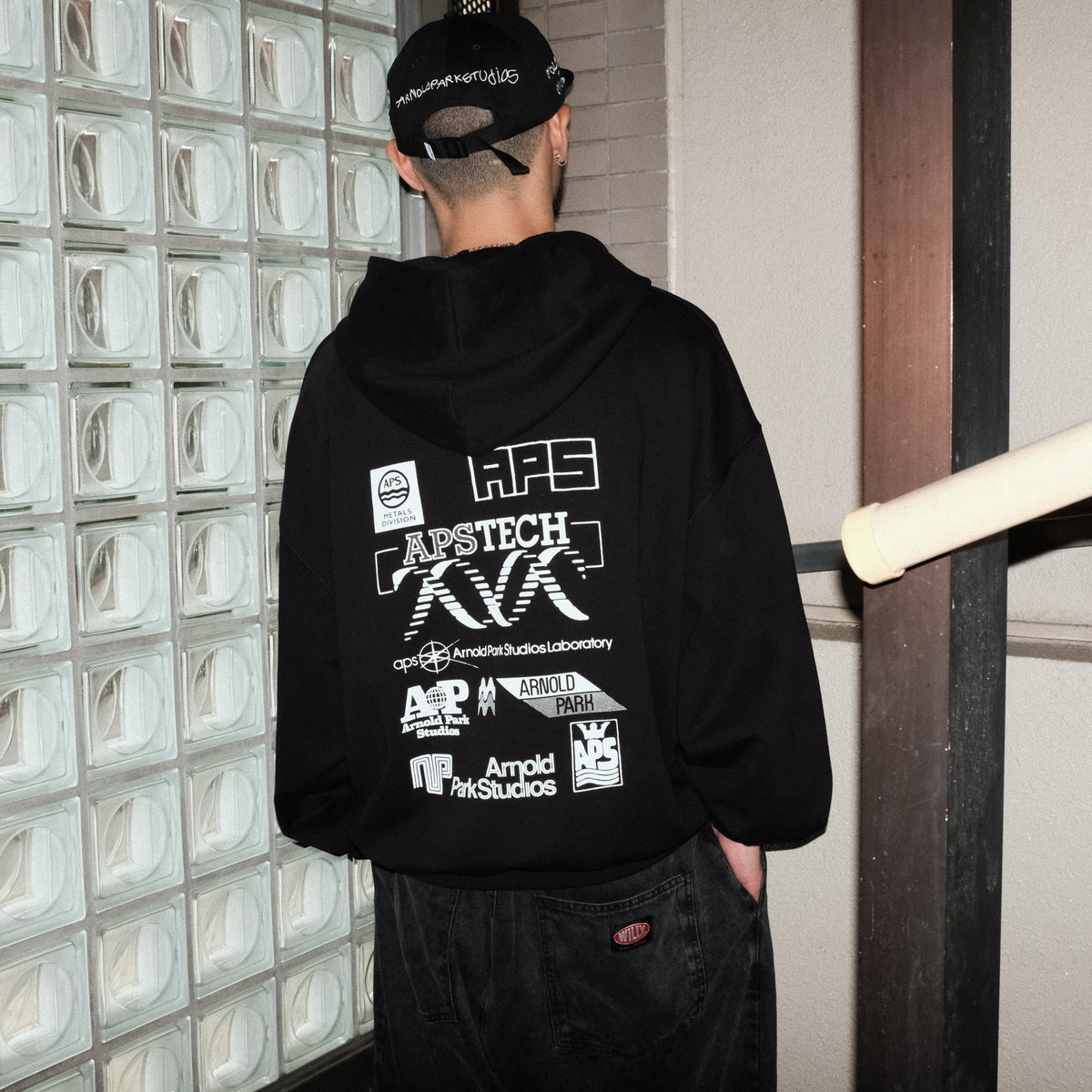 ARNOLD PARK STUDIOS / SCIENCE MULTI LOGO ZIP THROUGH HOODIE BLACK