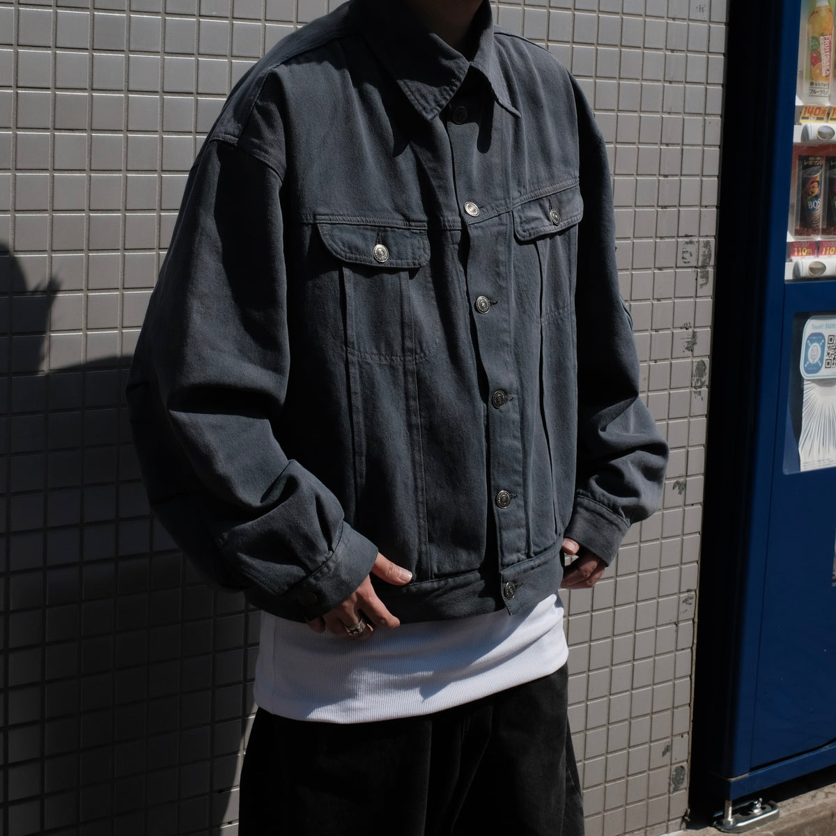 【RESTOCK】 WILLY CHAVARRIA / CHACHI TRUCKER CIGARETTE POCKET JACKET CHEMICAL WASH BLACK