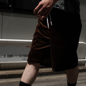 Grand Collection / OVERSIZED CORDUROY SHORT BROWN