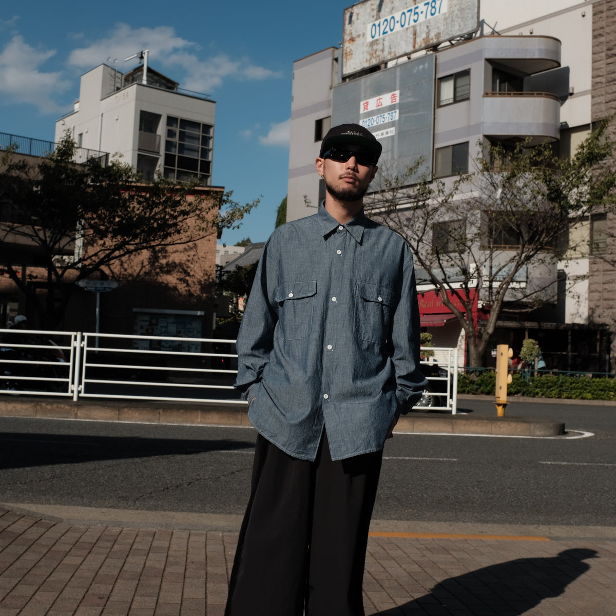 <span style="color: #f50b0b;">Last One</span> SOWBOW / J FLAP POCKET WORK SHIRT CHAMBRAY INDIGO