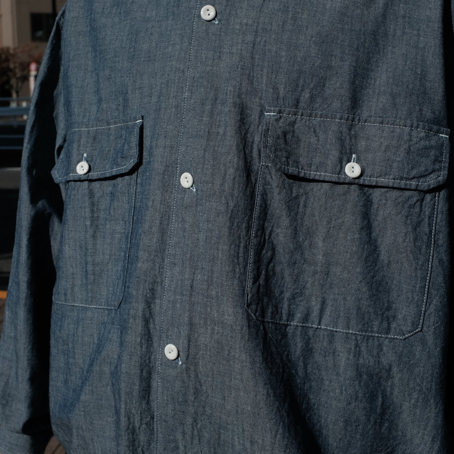 <span style="color: #f50b0b;">Last One</span> SOWBOW / J FLAP POCKET WORK SHIRT CHAMBRAY INDIGO