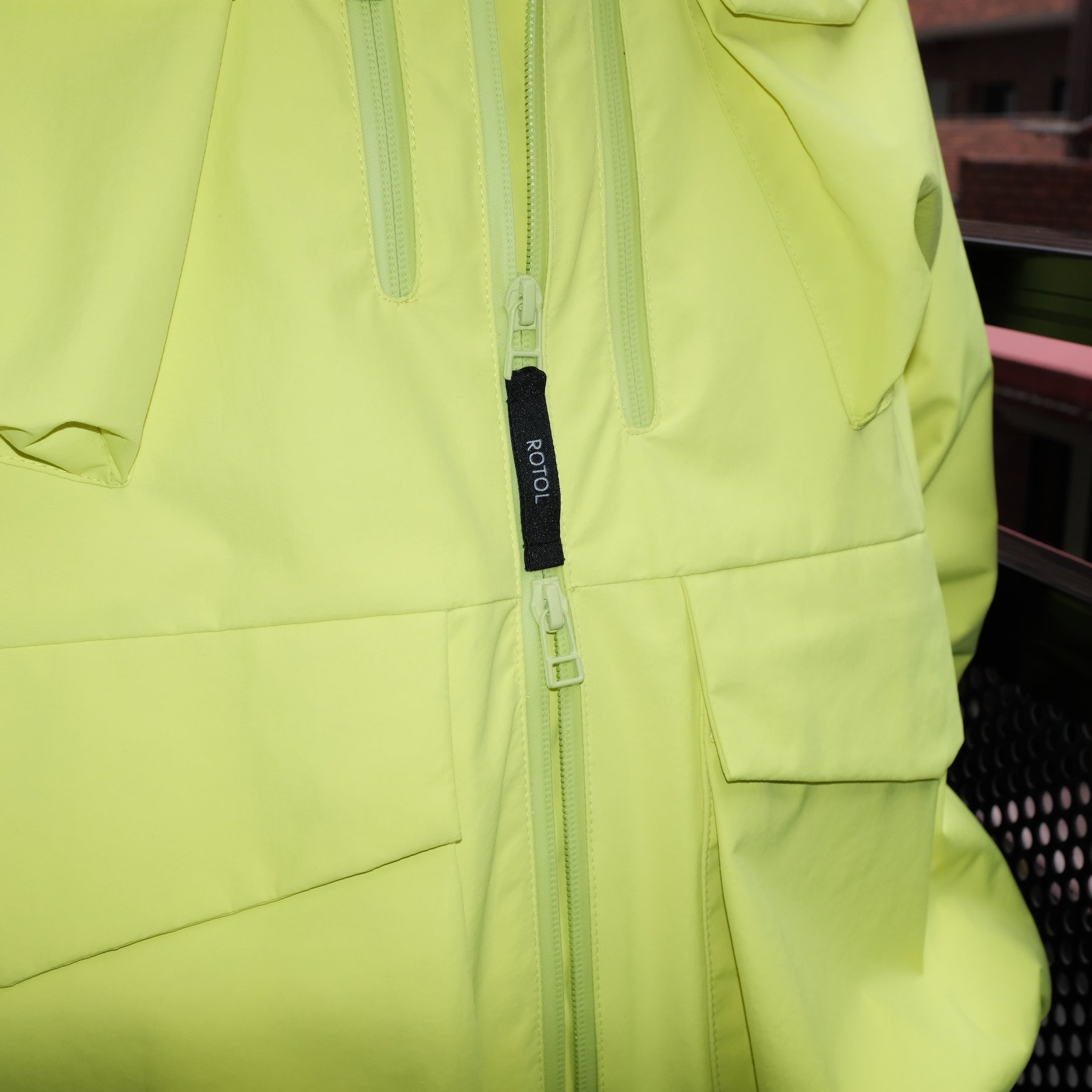 ROTOL / VENTILATION SHELL PARKA LIME