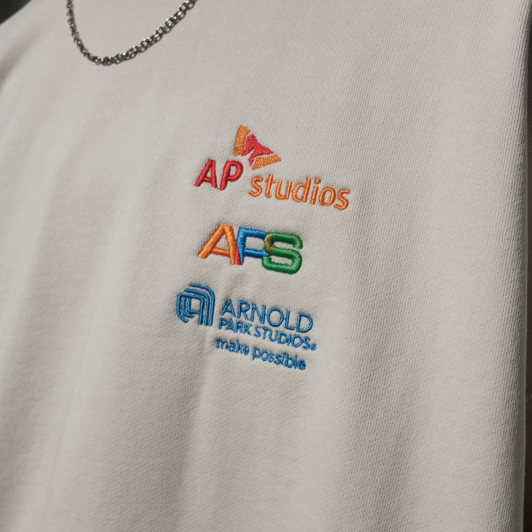 ARNOLD PARK STUDIOS / SEMICONDUCTOR MULTI LOGO CREW ANTIQUE WHITE